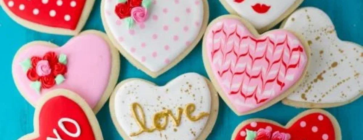 Valentines-Cookies-SQ-500x375